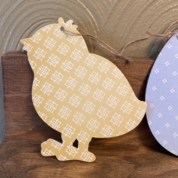 Spring Wooden Hanging Decoration set of 3 - Picture 2 of 5